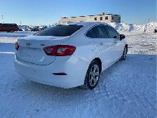 2018 Chevrolet Cruze - Photo 4