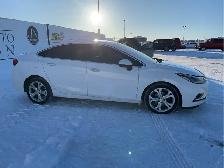 2018 Chevrolet Cruze - Photo 8