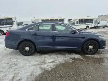 2017 Ford Taurus - Photo 6