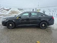 2017 Ford Taurus - Photo 2