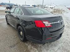 2017 Ford Taurus - Photo 3