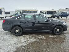 2017 Ford Taurus - Photo 6