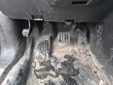 2017 Ford Taurus - Photo 19