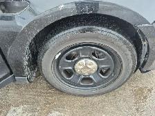 2017 Ford Taurus - Photo 29