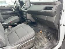 2022 Chevrolet Tahoe - Photo 22