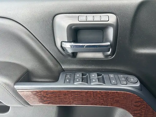 2018 GMC Sierra 1500 SLT / 4WD - Photo 14
