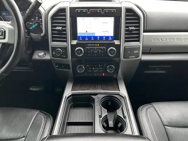 2020 Ford Super Duty F-350 SRW LARIAT / 4WD - Photo 18