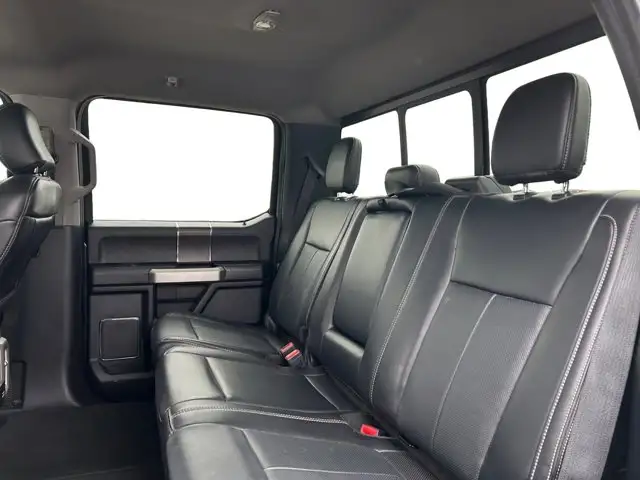 2020 Ford Super Duty F-350 SRW LARIAT / 4WD - Photo 20