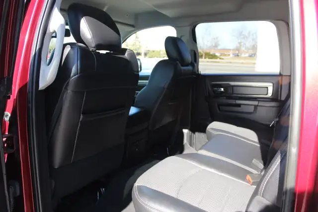 2018 RAM 1500 - Photo 10