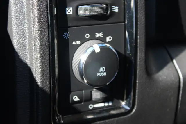 2018 RAM 1500 - Photo 18