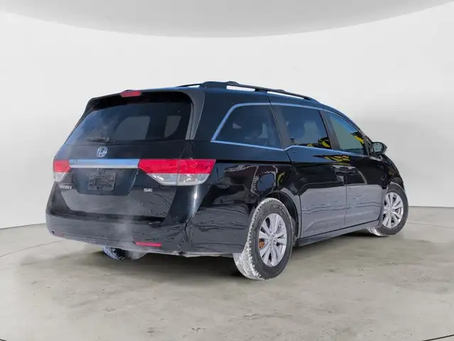 2015 Honda Odyssey SE | Back Up Cam | Remote Start | No Accident - Photo 5