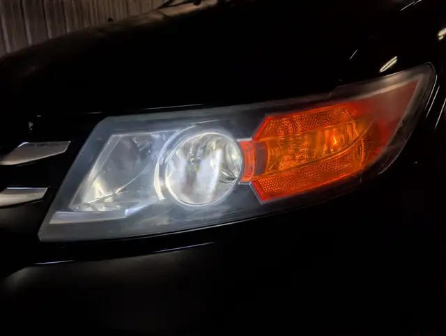 2015 Honda Odyssey SE | Back Up Cam | Remote Start | No Accident - Photo 14