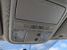 2015 Honda Odyssey SE | Back Up Cam | Remote Start | No Accident - Photo 31