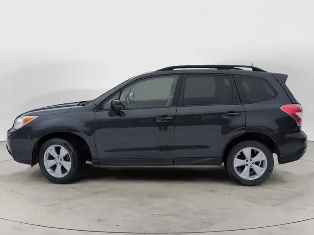 2015 Subaru Forester 2.5i AWD | HTD Seats | Pano Roof | Cruise C - Photo 2