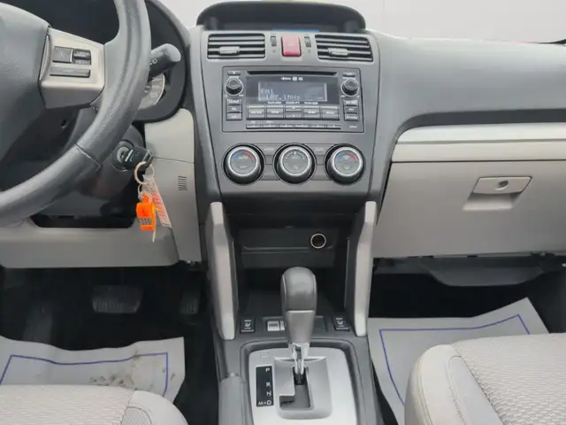 2015 Subaru Forester 2.5i AWD | HTD Seats | Pano Roof | Cruise C - Photo 21