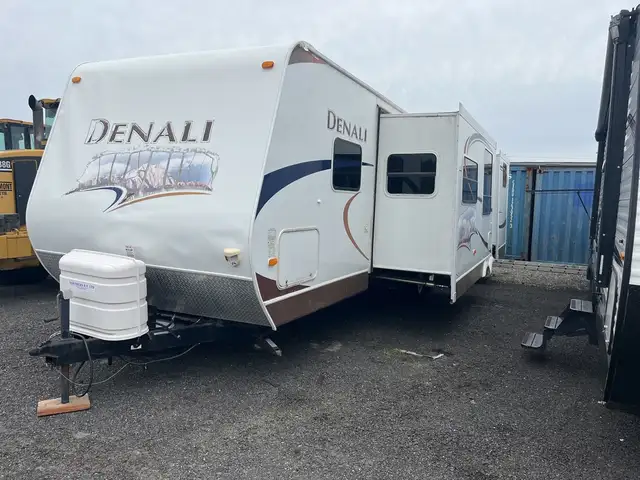 2009 Denali 3155BH - Photo 2