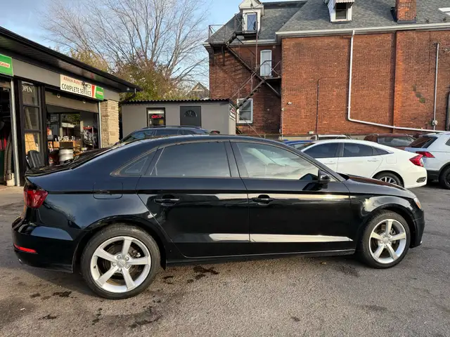 2016 Audi A3 4dr Sdn quattro 2.0T Komfort - Photo 7