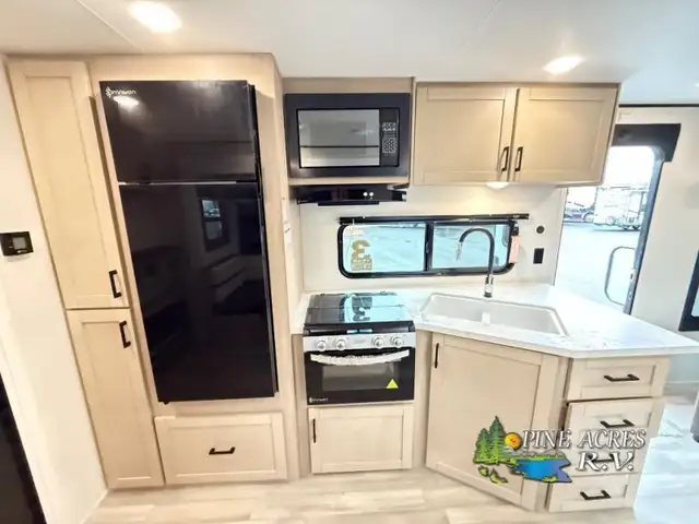 2026 Heartland Prowler 2601RLS Rear Living Luxury - Photo 12