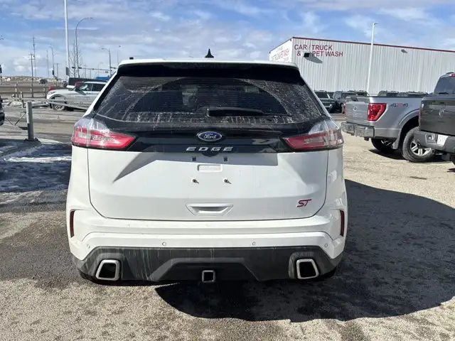 2023 Ford Edge ST - Photo 6