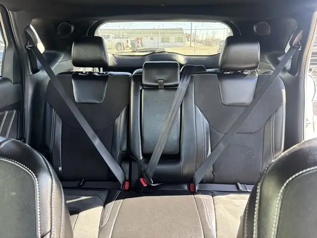 2023 Ford Edge ST - Photo 13