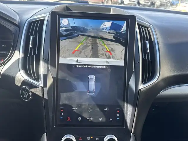2023 Ford Edge ST - Photo 17
