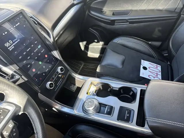 2023 Ford Edge ST - Photo 19