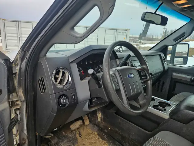 2014 Ford F250 - Photo 18