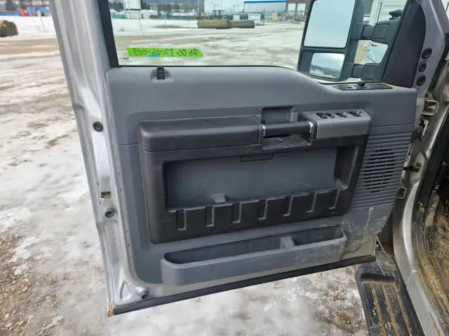 2014 Ford F250 - Photo 19