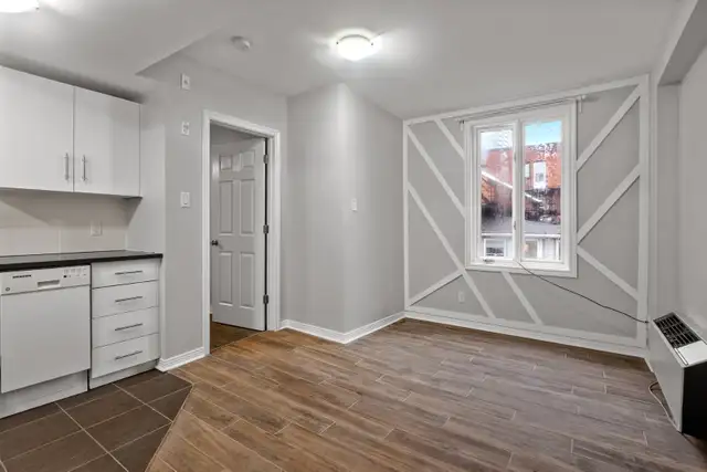 Beautiful renovated unit in Downtown Ottawa! - Photo 8