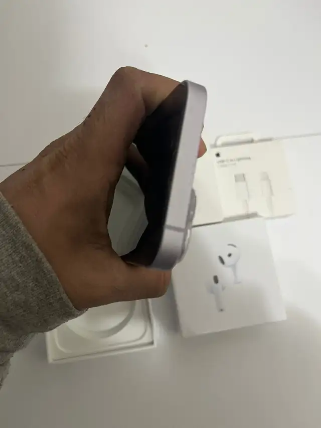 iPhone 14 PLUS 128gb Airpods/Fast Charger/Delivery - Photo 5