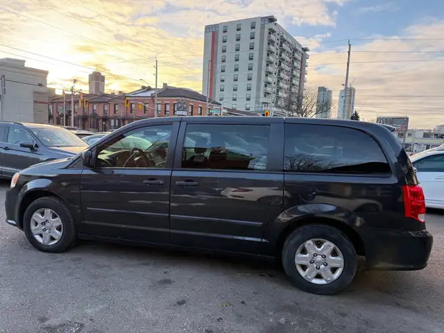 2012 Dodge Grand Caravan 4dr Wgn SE - Photo 13