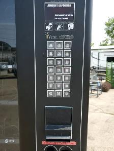 LARGE VENDING MACHINE READY TO USE - Photo 2