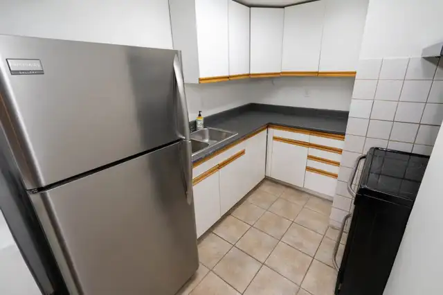 1 Bed 1 Bath Bsmt Pickering @ Dixie & Finch SEPARATE ENTRANCE - Photo 4