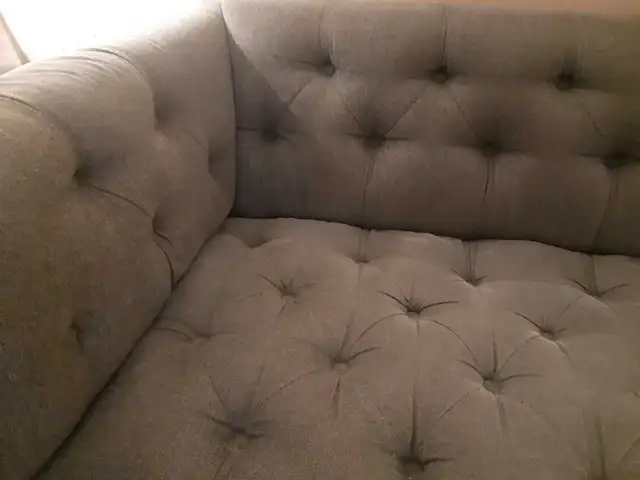 Free Sofa (Great condition) P/U only - Photo 3