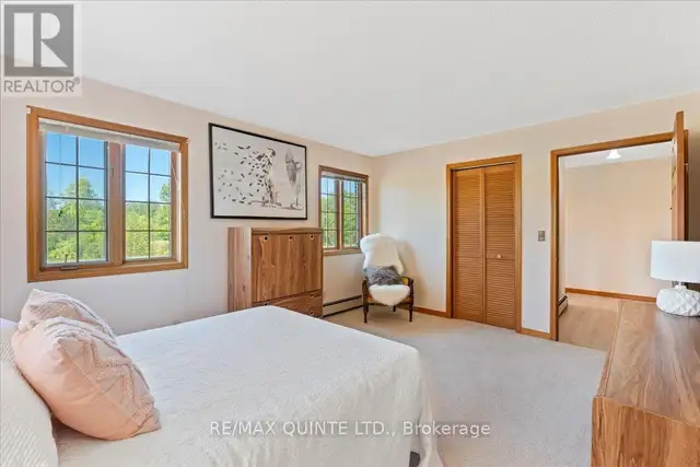 Large Country Home with (1800 Sq. ft. Workshop) - Photo 6