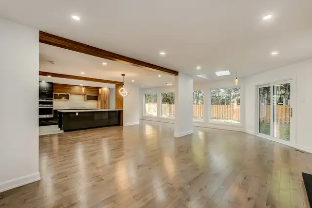 Looking for Renovation Experts to Join Our Team!