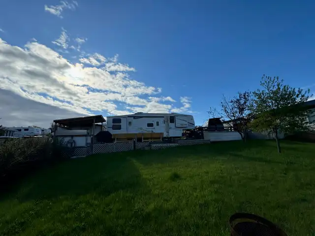 Lac Santé, Alberta - Tranquility Bay RV Park - Lake Lot For Sale - Photo 2