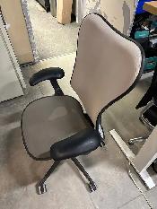 Herman Miller Mirra Chair! - Photo 2