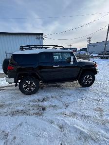 2007 Toyota FJ Cruiser with motor rebuild - Photo 2