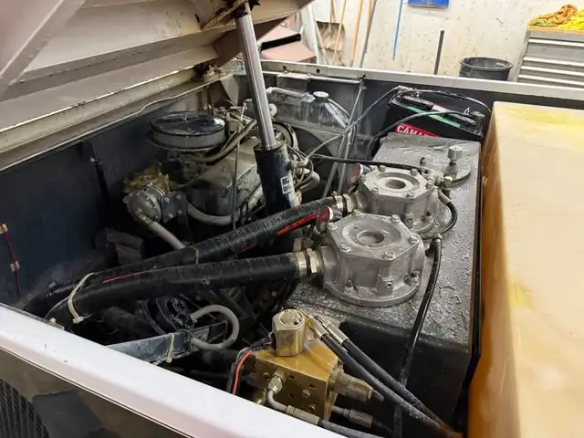 ZAMBONI 440 ICE RESURFACER-OLYMPIA,ENGO ETC - Photo 3