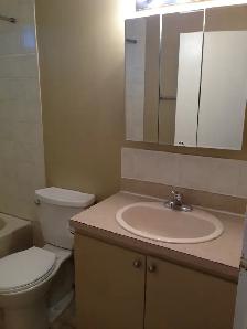 IMMEDIATE POSSESSION – 2 BDRM BASEMENT - Photo 7