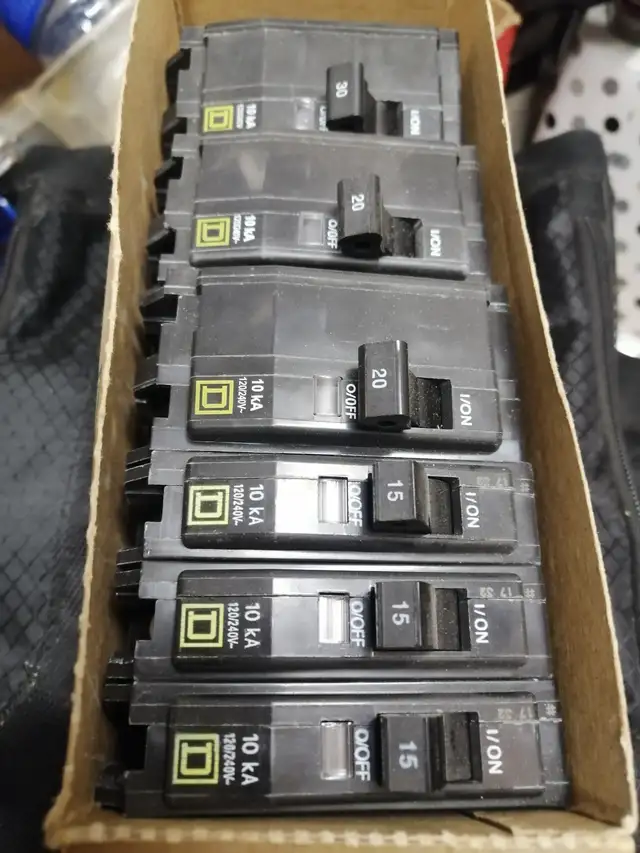 Disjoncteurs/Breakers