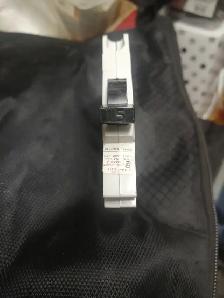 Disjoncteurs/Breakers - Photo 9