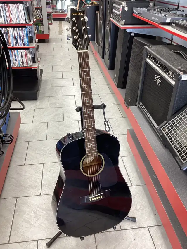 Guitare électroacoustique Samick
