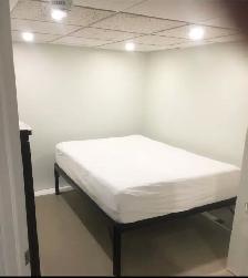 30 SECS to ST. CLAIR COLLEGE   SAVE $$ - PRIVATE ROOMS FOR RENT