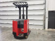 Electric Forklift - Photo 3
