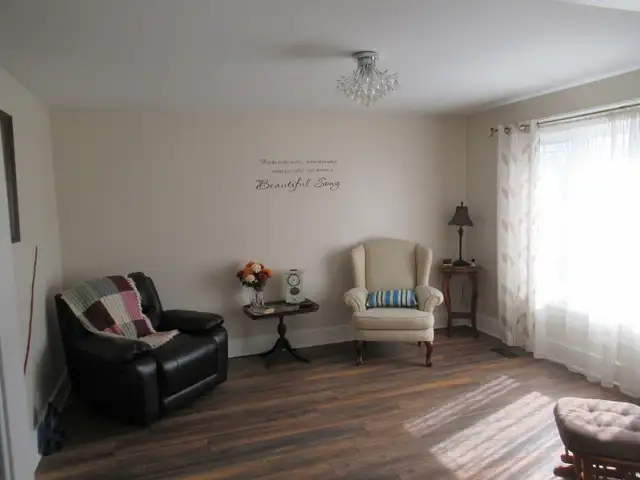 COUNTRY HOME - Photo 9