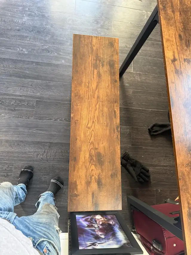 I’m looking for a roofing job