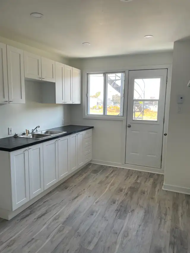 5 1/2 apartment for rent - Photo 5