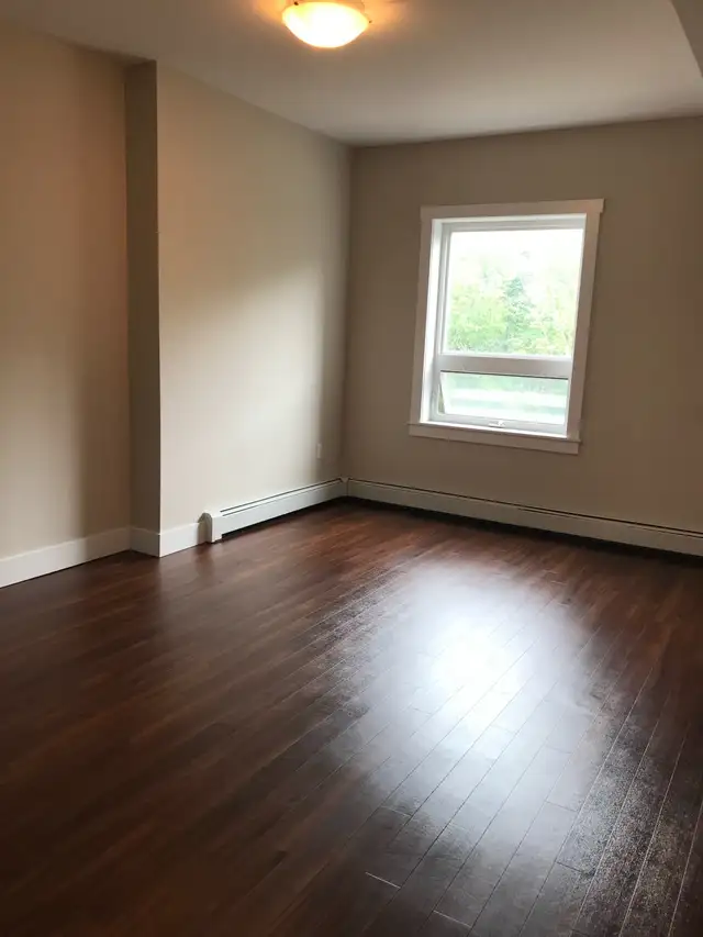 Two Bedroom   Den - 2 Bathroom - Top Floor - Photo 3